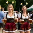 dodatek do stroju na oktoberfest wieczor kawalerski opaska na glowe kufle piwa do fotobudki