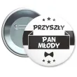 dodatek do stroju na wieczor kawalerski przypinka przyszly pan mlody zabawny gadzet pin