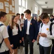 metalowa przypinka z flaga wielka brytania dodatek do stroju na mecz apel do szkoly jezykowej