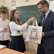 prezent dla nauczyciela na dzien edukacji materialowa torba eko na zakupy na kartkowki imie