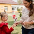 prezent na dzien kobiet dekoracja na lizaka tulipan do przedszkola szkoly pracy 18 cm