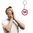 prezent na piecdziesiate urodziny breloczek do kluczy z liczba 50 kolekcja traffic znak drogowy