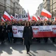 przypinka na marsz niepodleglosci swieto konstytucji 3 maja flaga polski bialo czerwona apel