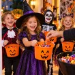 wiaderko do zbierania cukierkow na halloween straszna dynia cukierek albo psikus 20 5 x 15 cm