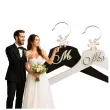 wieszaki slubne mr i mrs drewno bialy czarny 2 szt
